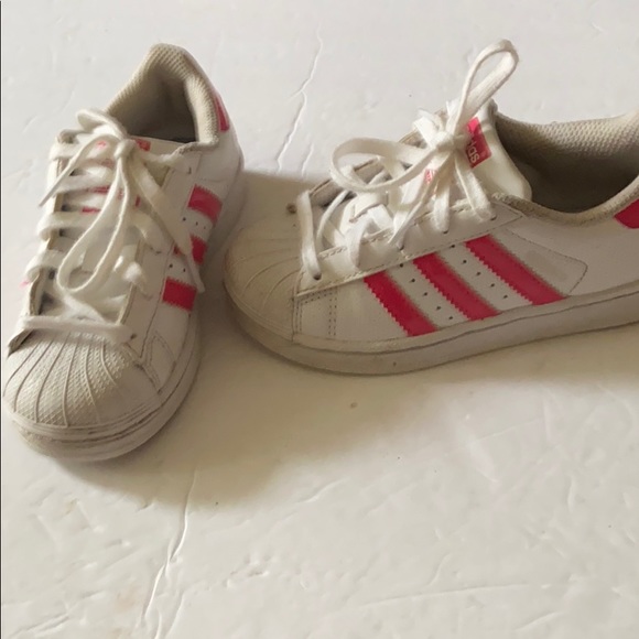 white adidas shell toe shoes